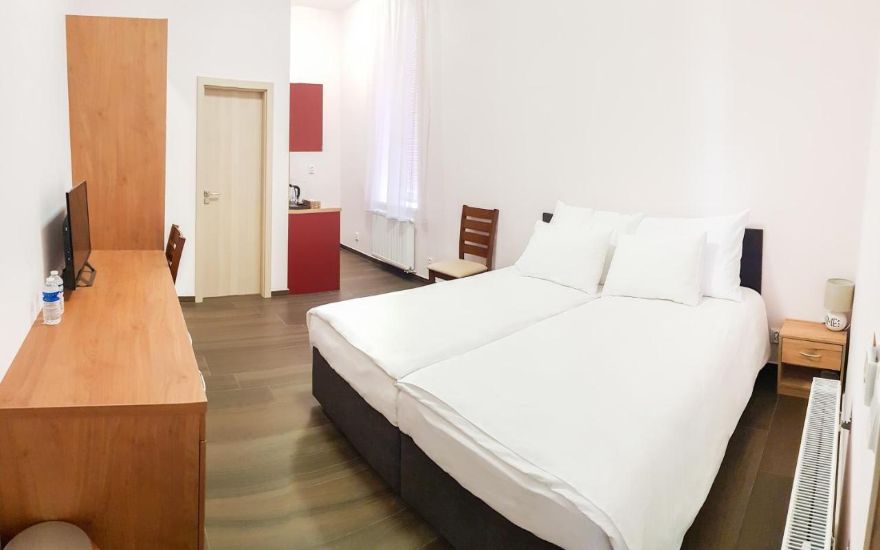 Apartment De Luna Πράγα Εξωτερικό φωτογραφία