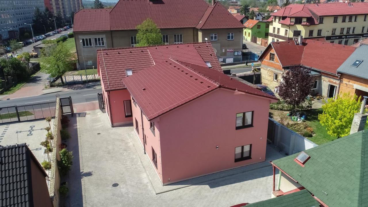 Apartment De Luna Πράγα Εξωτερικό φωτογραφία